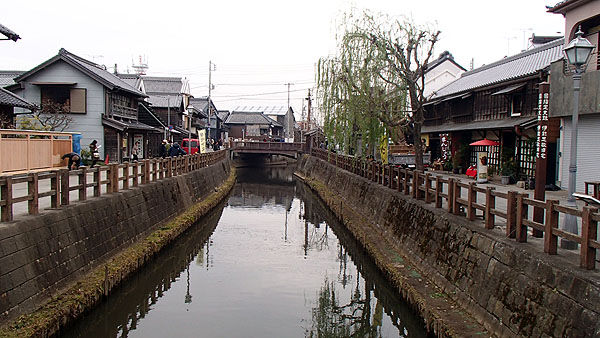 小野川沿いの古い町並み